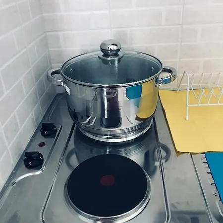 Dioni 2 3* 하니아